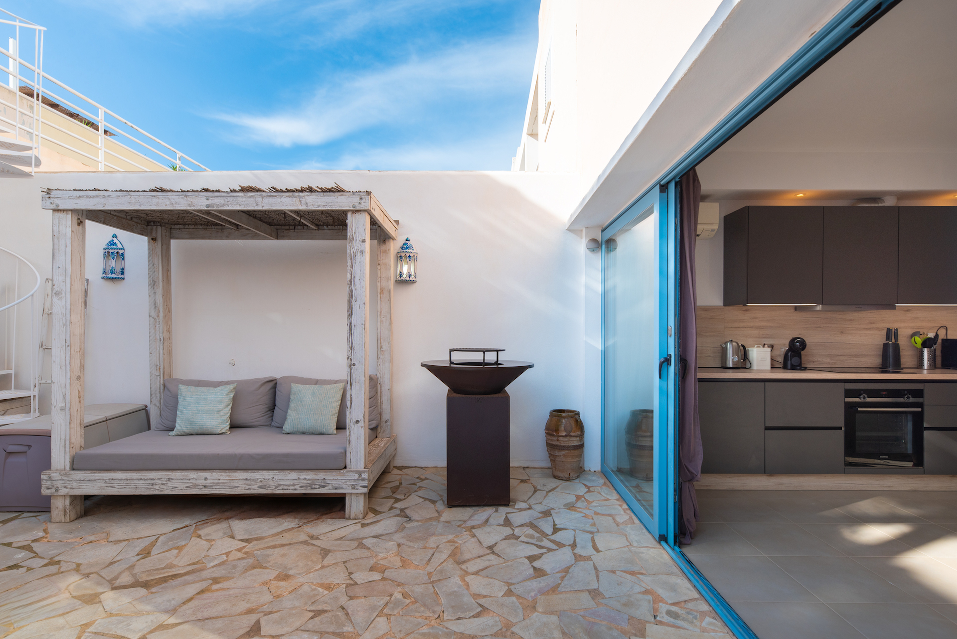 Resa estates Ibiza playa Cala Tarida for sale te koop patio door .jpg